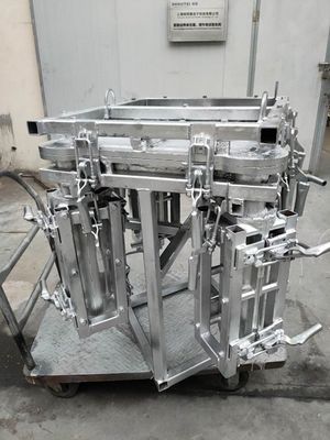 การขึ้นรูปแม่พิมพ์เก้าอี้ Rotomoulding Slot Blasting